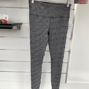 ❌ SOLD ❌ Pure Barre x Vimmia Leggings